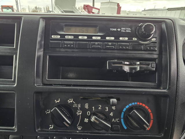 日野 デュトロ 小型 平ボディ TKG-XZU720M(101771) 26枚目