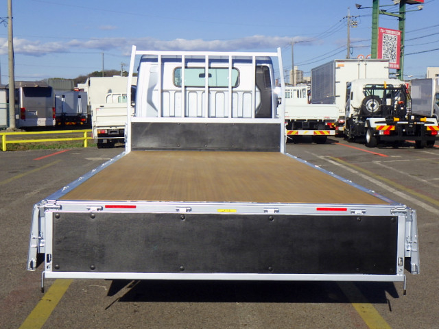 三菱ふそう キャンター 小型 平ボディ TKG-FEB50(101773) 7枚目