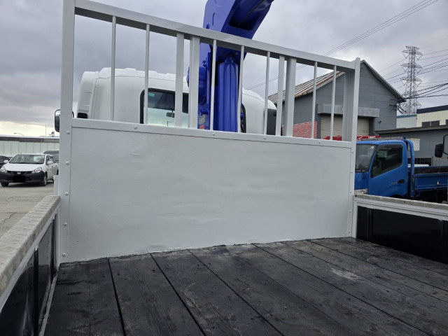 いすゞ フォワード 中型 平ボディ（クレーン付） TKG-FRR90S1(101776) 10枚目