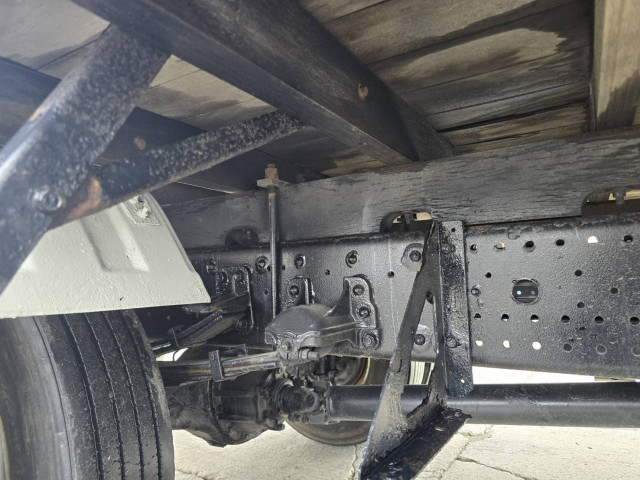 いすゞ フォワード 中型 平ボディ（クレーン付） TKG-FRR90S1(101776) 13枚目