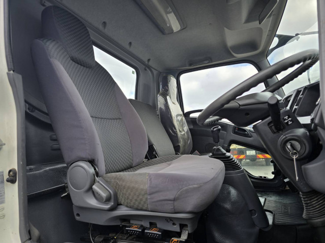 いすゞ フォワード 中型 平ボディ（クレーン付） TKG-FRR90S1(101776) 23枚目