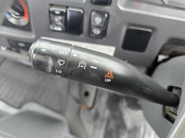 いすゞ フォワード 中型 平ボディ（クレーン付） TKG-FRR90S1(101776) 29枚目