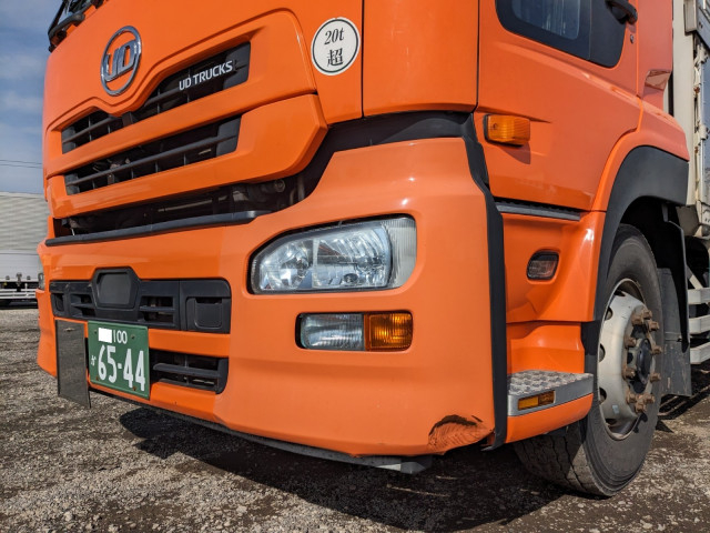 UDトラックス（日産） クオン 大型 ウィング QKG-CD5ZA(101775) 49枚目