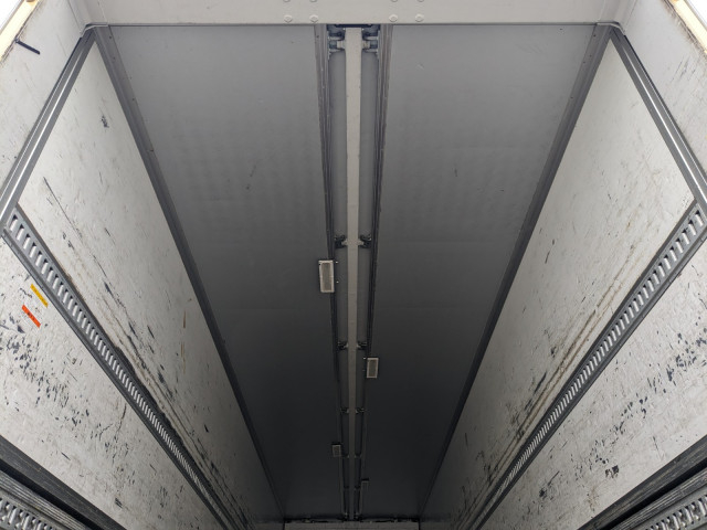 日野 プロフィア 大型 ウィング QPG-FW1EXEG(101777) 13枚目