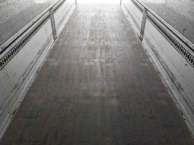 日野 プロフィア 大型 ウィング QPG-FW1EXEG(101777) 17枚目