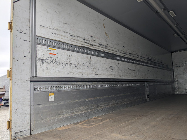 日野 プロフィア 大型 ウィング QPG-FW1EXEG(101777) 19枚目