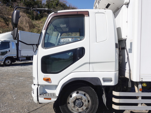 三菱ふそう ファイター 増トン 冷蔵冷凍バン QKG-FK62FZ(101795) 14枚目
