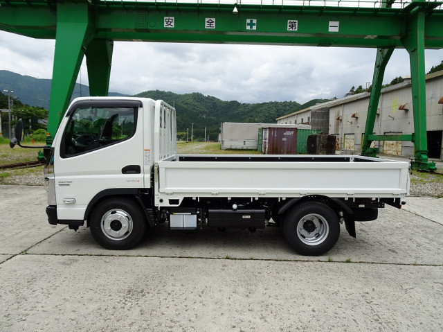 三菱ふそう キャンター 小型 平ボディ 2RG-FDA20(111861) 14枚目