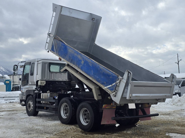 いすゞ ギガ 大型 土砂ダンプ QKG-CXZ77AT(101801) 6枚目