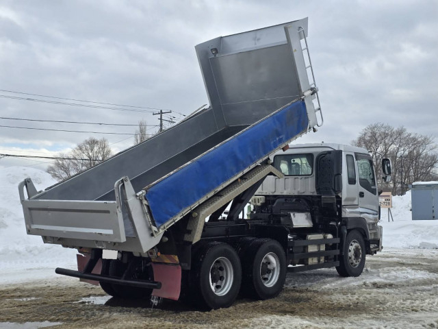 いすゞ ギガ 大型 土砂ダンプ QKG-CXZ77AT(101801) 8枚目