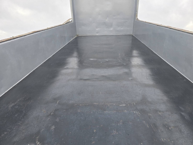 いすゞ ギガ 大型 土砂ダンプ QKG-CXZ77AT(101801) 14枚目