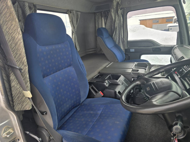 いすゞ ギガ 大型 土砂ダンプ QKG-CXZ77AT(101801) 21枚目