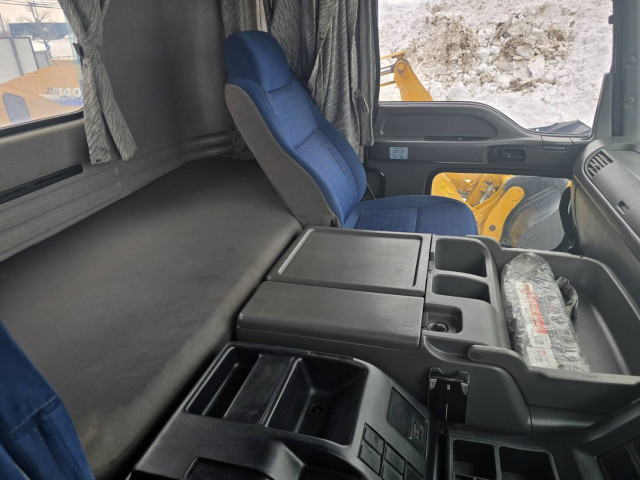 いすゞ ギガ 大型 土砂ダンプ QKG-CXZ77AT(101801) 22枚目