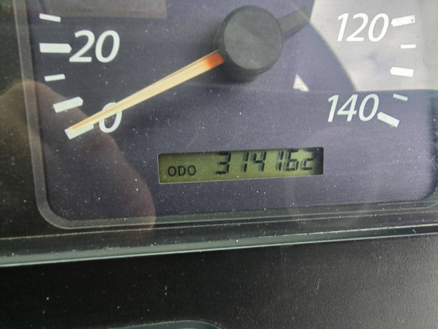 いすゞ ギガ 大型 土砂ダンプ QKG-CXZ77AT(101801) 23枚目