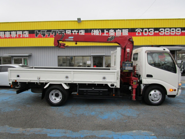 日野 デュトロ 小型 平ボディ（クレーン付） TKG-XZU650M(101804) 8枚目