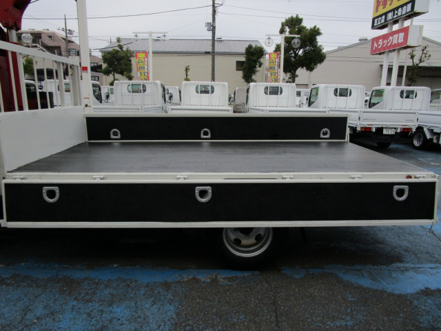 日野 デュトロ 小型 平ボディ（クレーン付） TKG-XZU650M(101804) 13枚目
