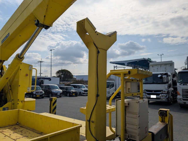 いすゞ エルフ 小型 高所作業車 SKG-NKR85YN(101803) 33枚目