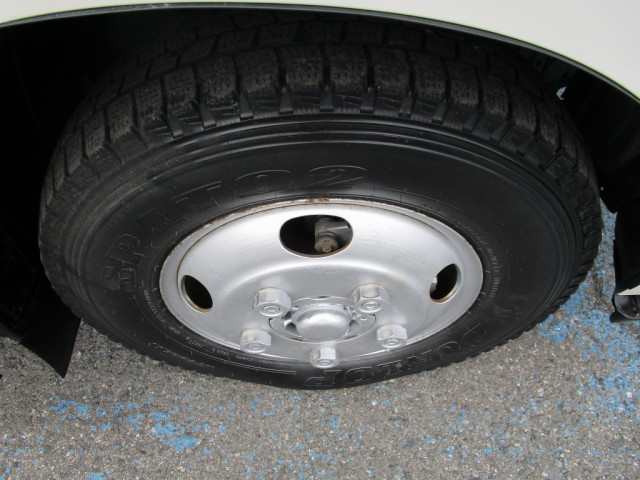 日野 デュトロ 小型 平ボディ（クレーン付） TKG-XZU650M(101804) 45枚目