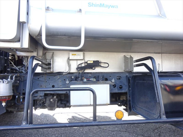 日野 レンジャー 中型 塵芥車（プレス式） TKG-FC9JGAA(101807) 6枚目