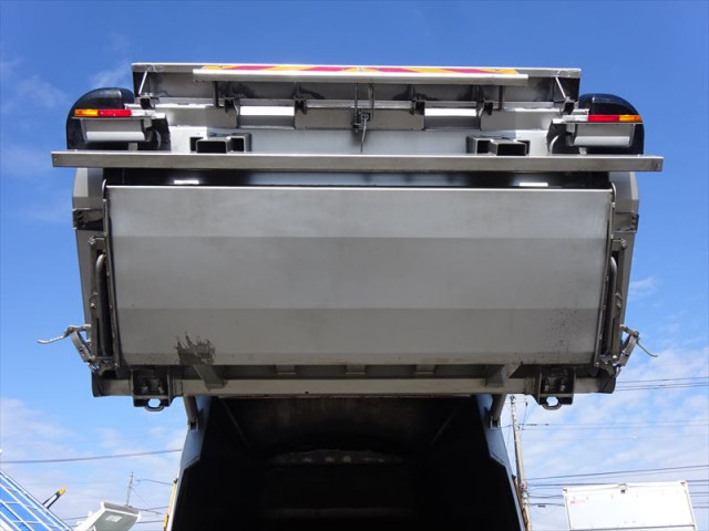 日野 レンジャー 中型 塵芥車（プレス式） TKG-FC9JGAA(101807) 17枚目