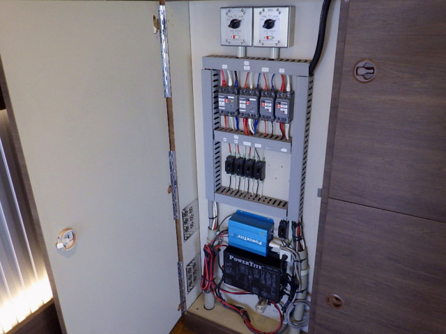 日野 プロフィア 大型 その他 QKG-FH1ANAG(101806) 44枚目