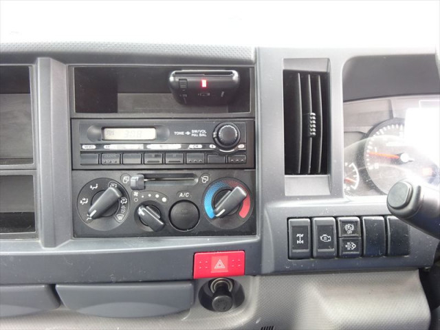 いすゞ エルフ 小型 平ボディ TKG-NJS85A(101809) 20枚目