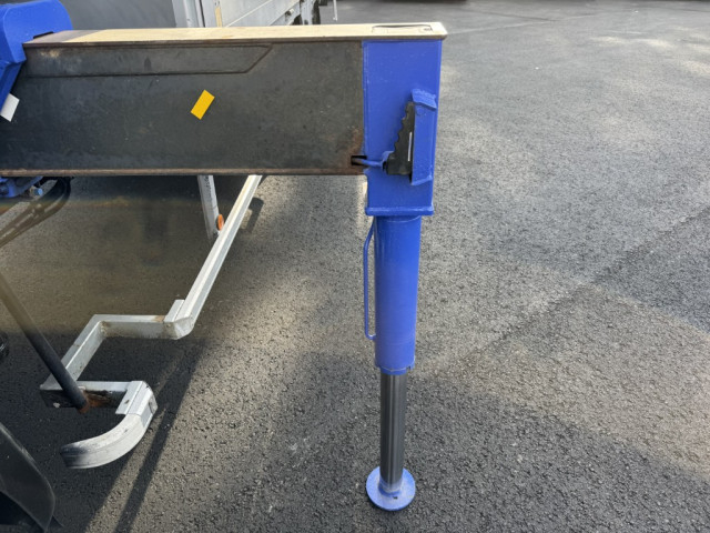 日野 レンジャー 中型 平ボディ（クレーン付） TKG-FC9JKAP(101812) 19枚目