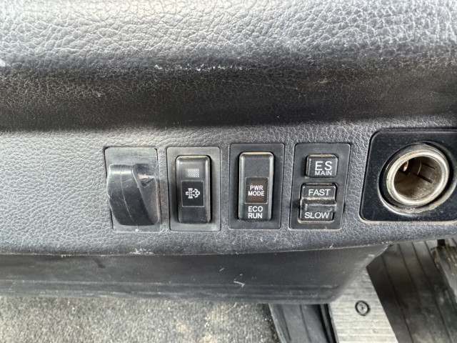 日野 レンジャー 中型 平ボディ（クレーン付） TKG-FC9JKAP(101812) 33枚目