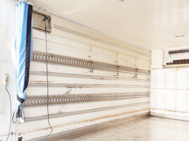 日野 デュトロ 小型 冷蔵冷凍バン SKG-XZU710M(101820) 17枚目