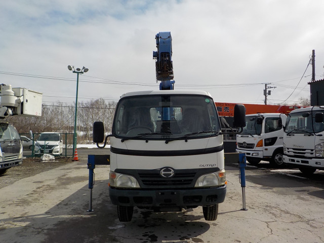 日野 デュトロ 小型 平ボディ（クレーン付） BKG-XZU344M(101821) 2枚目