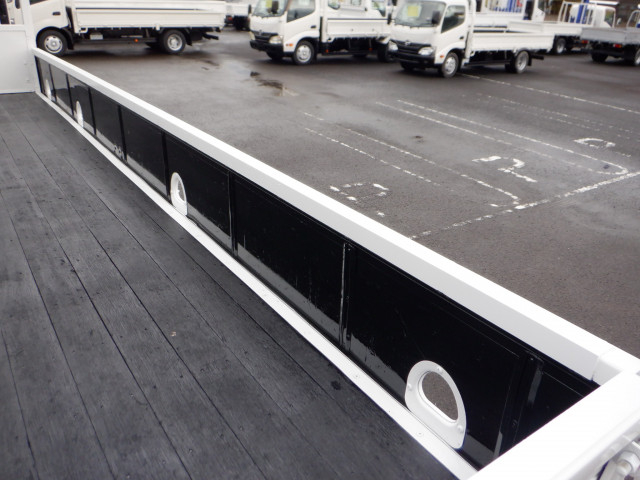 日野 レンジャー 中型 平ボディ（クレーン付） BKG-FC7JKYA(101823) 10枚目