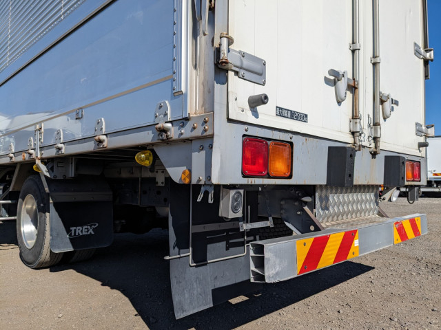 いすゞ フォワード 中型 ウィング PKG-FRR90T2(101826) 8枚目