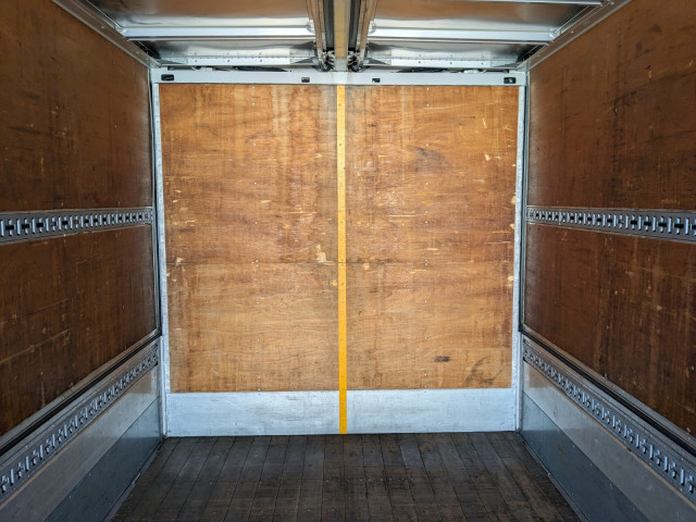 いすゞ フォワード 中型 ウィング PKG-FRR90T2(101826) 16枚目