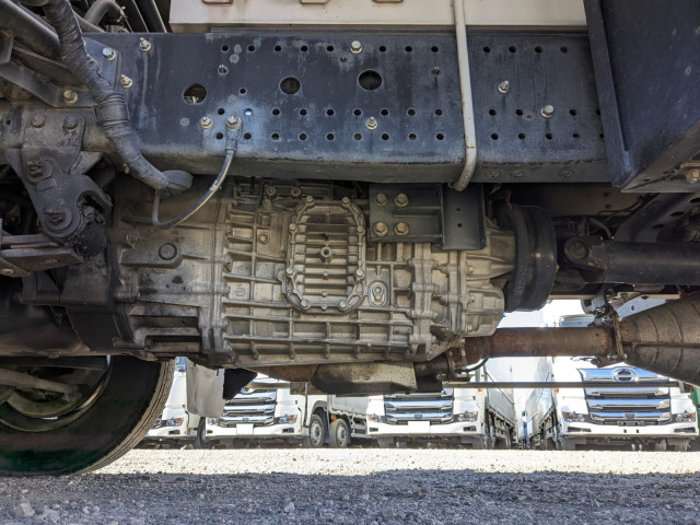 いすゞ フォワード 中型 ウィング PKG-FRR90T2(101826) 24枚目