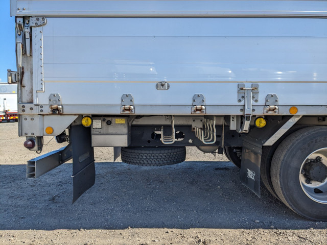 いすゞ フォワード 中型 ウィング PKG-FRR90T2(101826) 31枚目