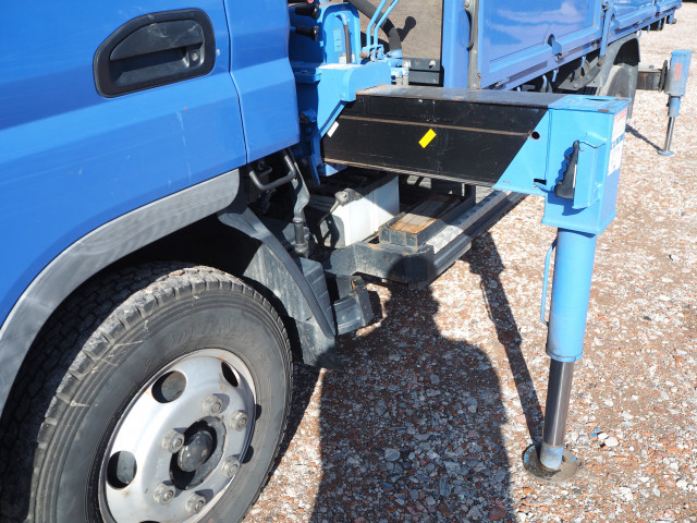 三菱ふそう キャンター 小型 平ボディ（クレーン付） KK-FE83EEN(101830) 14枚目