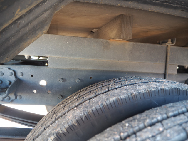 三菱ふそう キャンター 小型 平ボディ（クレーン付） KK-FE83EEN(101830) 27枚目