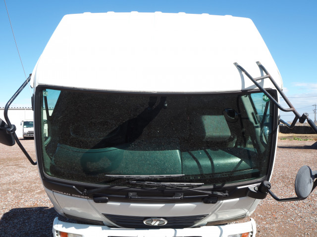 UDトラックス（日産） コンドル 小型 土砂ダンプ PB-MK36A(101832) 10枚目