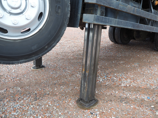 三菱ふそう 大型 Translation missing: ja.item.body_keijou_enum.body_keijou_carrier_other P-FV415P(101836) 12枚目