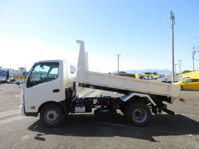 日野 デュトロ 小型 土砂ダンプ 2KG-XZU700X(101840) 11枚目