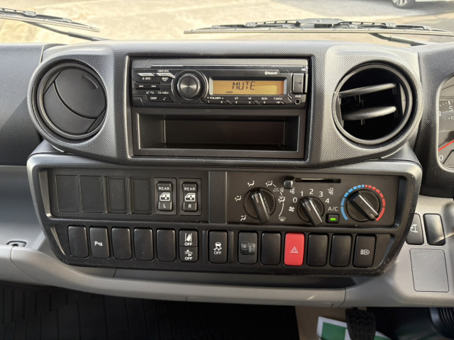 トヨタ ダイナ 小型 平ボディ 3BF-TRY230(101839) 20枚目