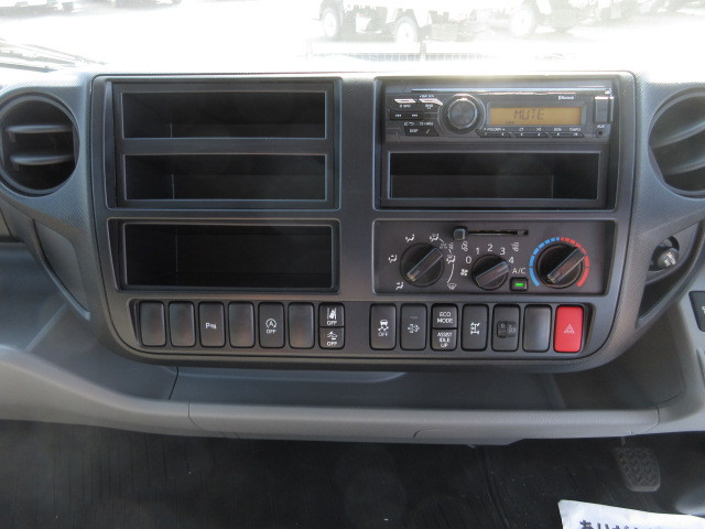 日野 デュトロ 小型 土砂ダンプ 2KG-XZU700X(101840) 33枚目