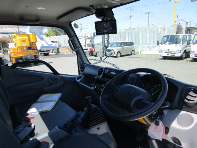 日野 デュトロ 小型 高圧洗浄車 2PG-XZU640F(101841) 9枚目