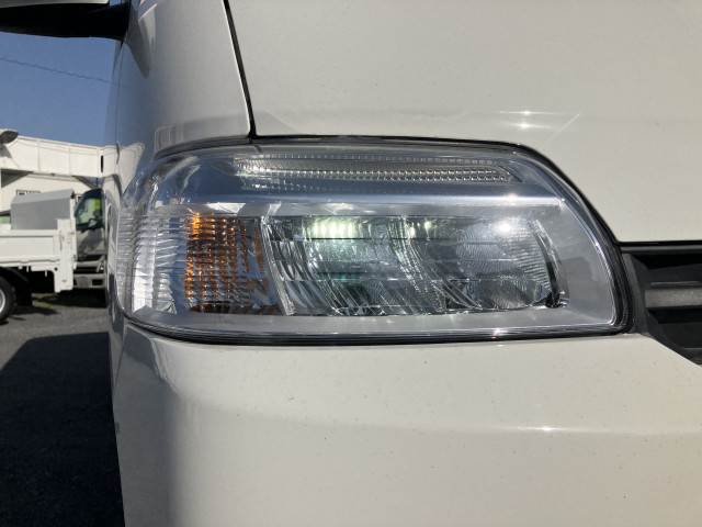 マツダ ボンゴ 小型 Translation missing: ja.item.body_keijou_enum.body_keijou_light_van 5BF-S403Z(101844) 18枚目