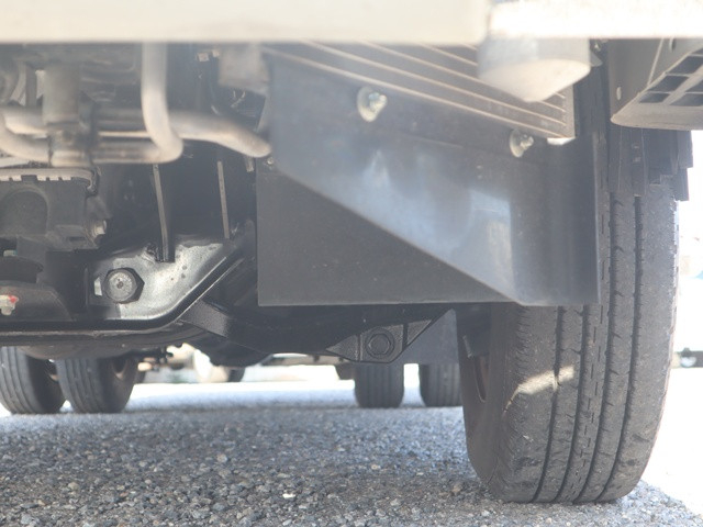 三菱ふそう キャンター 小型 平ボディ 2RG-FBA20(101845) 22枚目