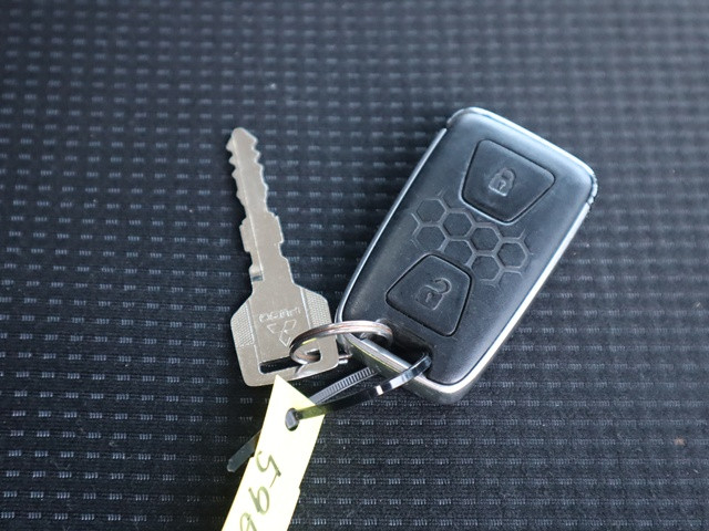 三菱ふそう キャンター 小型 平ボディ 2RG-FBA20(101845) 38枚目