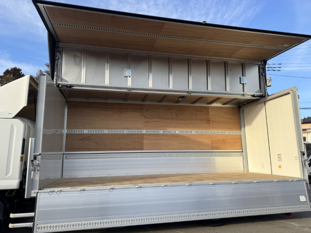 いすゞ フォワード 中型 ウィング 2RG-FRR90S2(101849) 16枚目