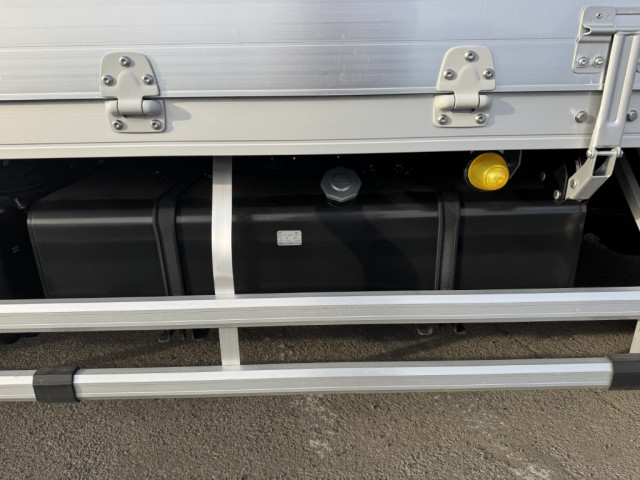 いすゞ フォワード 中型 ウィング 2RG-FRR90S2(101849) 26枚目