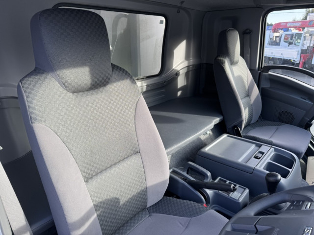 いすゞ フォワード 中型 ウィング 2RG-FRR90S2(101849) 27枚目