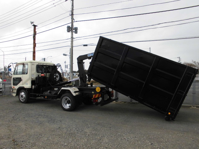 UDトラックス（日産） コンドル 増トン コンテナ専用車 BDG-LK36C(101931) 3枚目